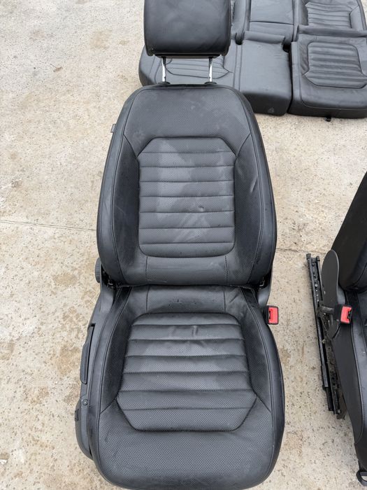 Кожен салон Passat b7 обдухване и масаж