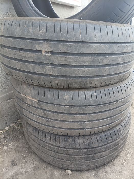 Продам резину состояние как новые
