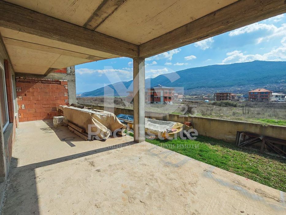 Продава се Къща в Асеновград - 316 кв.м за 417 €/кв.м - Снимка #6