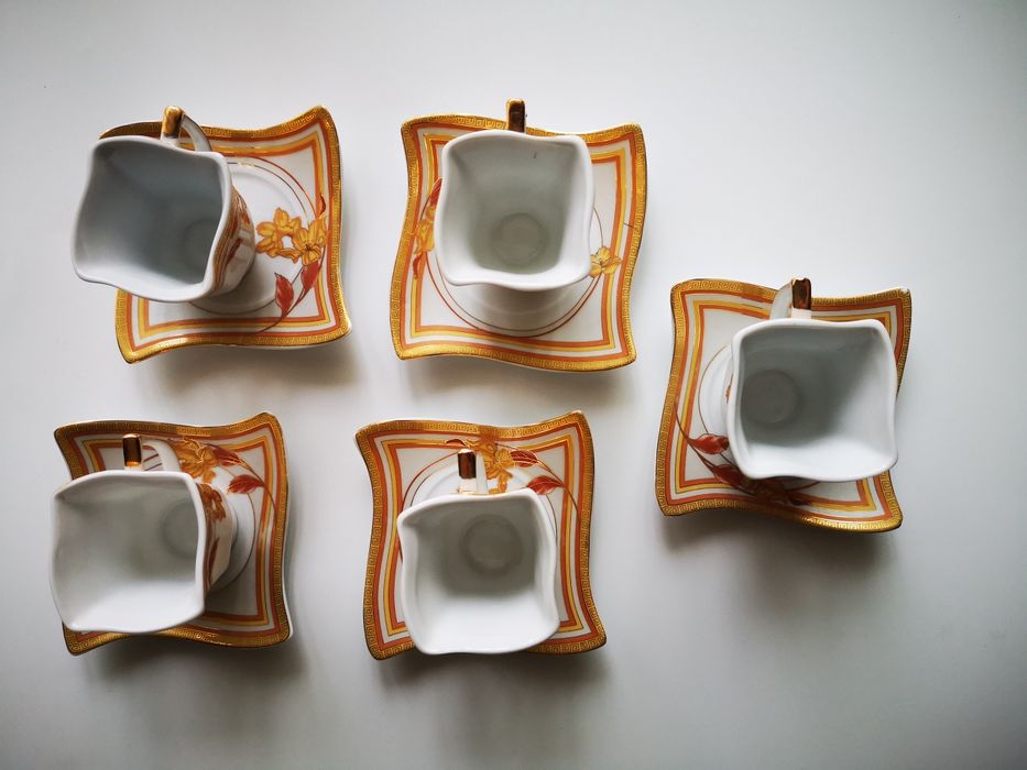 Позлатен комплект за кафе