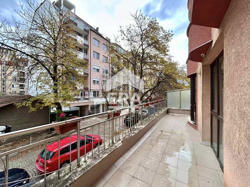 Дава се под наем Офис в София, Център - 125 кв.м за 1100 € - Снимка #3