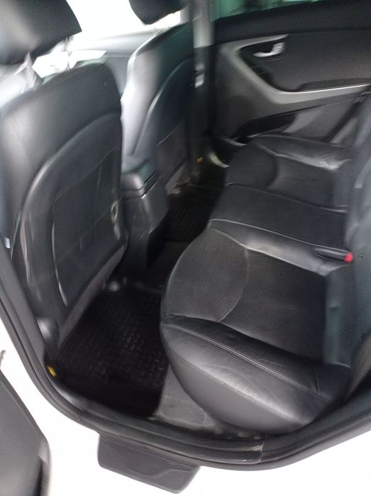 Продам машину Хундай