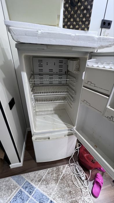 Холодельник Бирюса