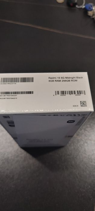 Нов ! Redmi 15 5G 8GB/256GB 2г гаранция