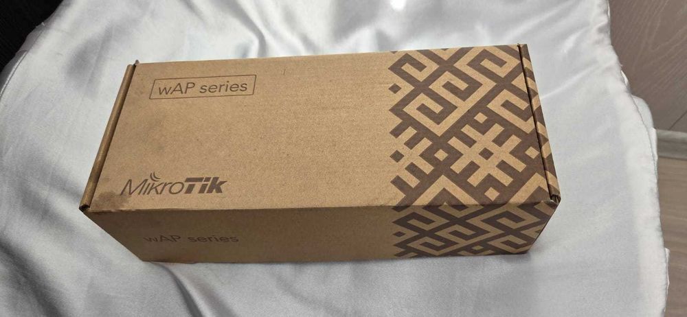 Точка доступа MikroTik RBwAPG-5HacD2HnD