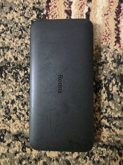 Внешний аккумулятор Redmi и Asus
