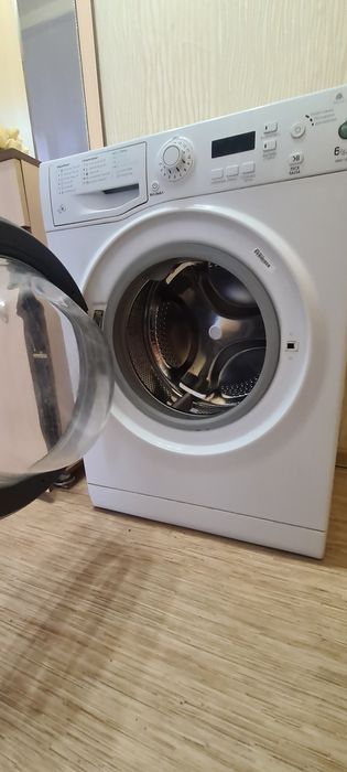 Продам стиральную машину