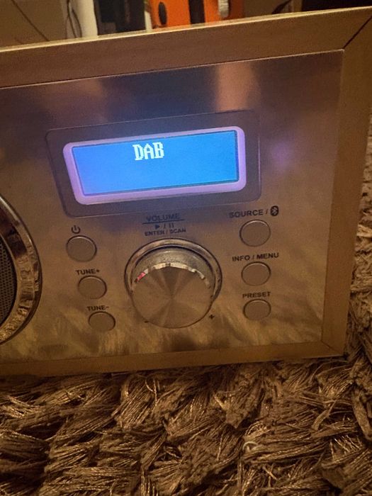 Radio DAB Silver Crest  ,Bluethoot ,Aux,Alarma ,made in Germany