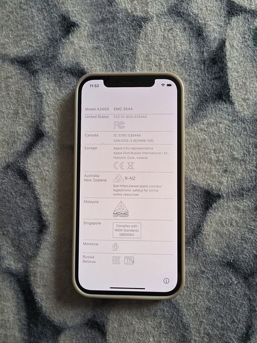 iPhone 12 pentru piese – Ecran original intact, defect Baseband (fără IMEI)