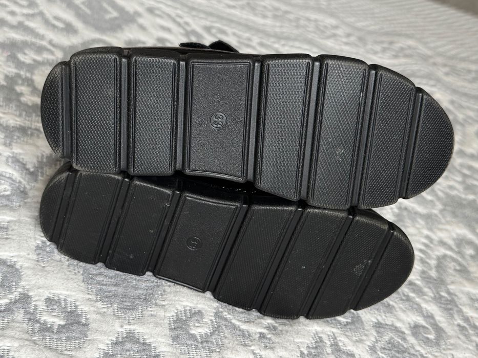 Туфли лакированные школьные для девочки 33р