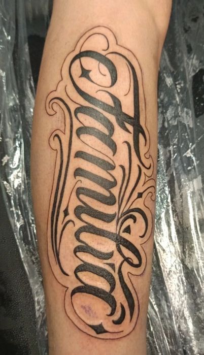 Fac tatuaje in zona jilavii
