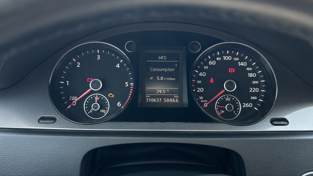 VOLKSWAGEN Passat 2009 — imagine 5