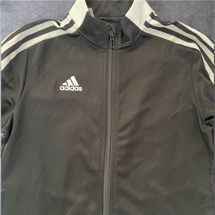 Оригинално детско спортно горнище Adidas, черно, размер 152