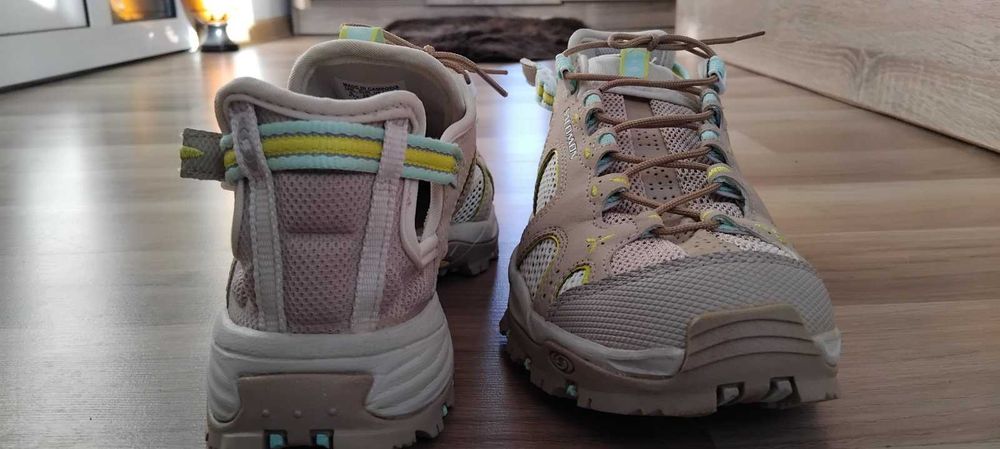 Дамски туристически сандали, мрежести - Salomon Techamphibian