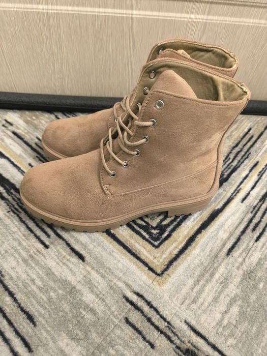 Дамски боти велур