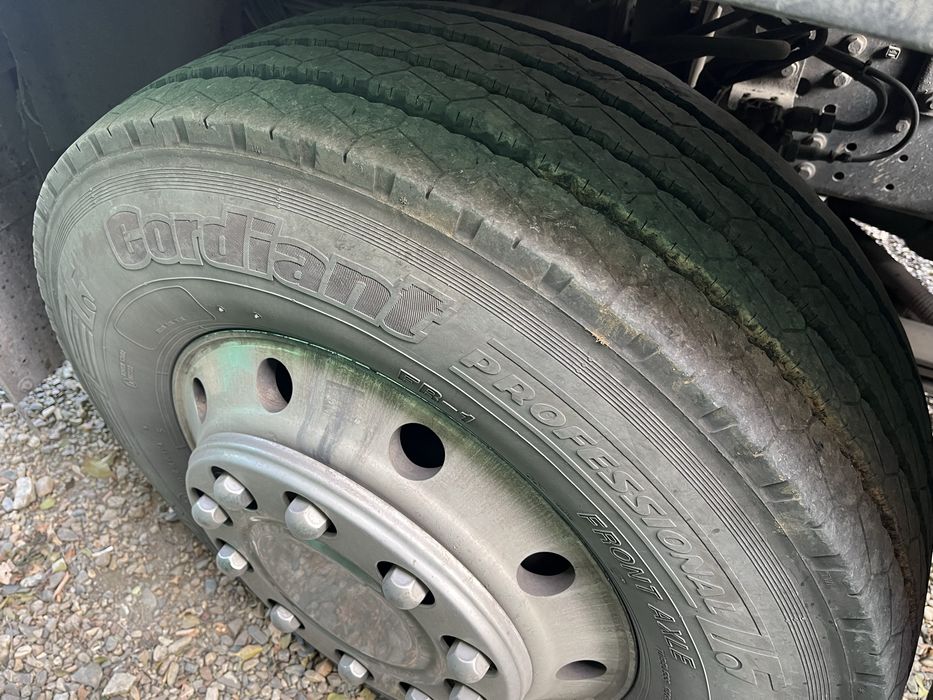 Продам тягач в хорошем состоНии