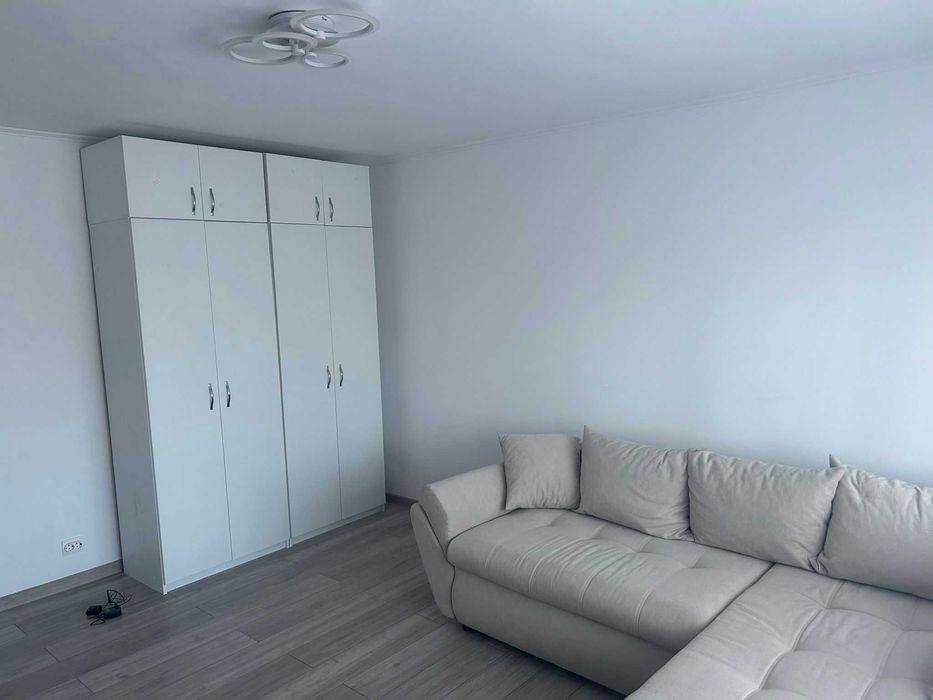 Garsoniera de inchiriat, zona Mihai Bravu