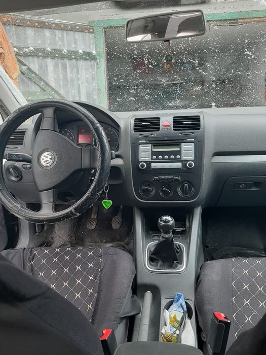 Продам фольсваген джета 2008 г объем 2.5