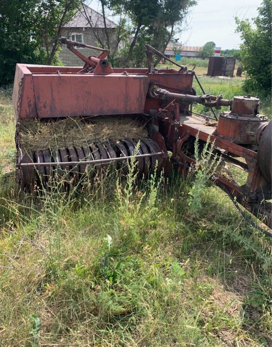 Комбайн,трактор,пресс,плук