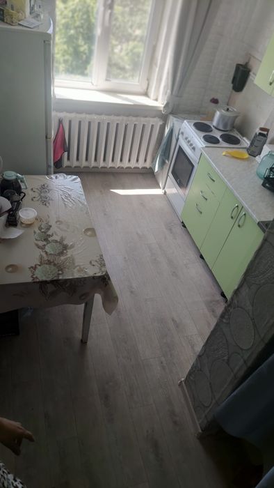 Продам 2кв  квартиру 6/6