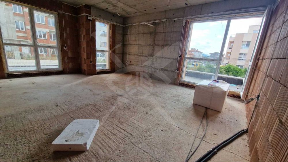 Продава се Тристаен апартамент в Асеновград - 183 кв.м за 684 €/кв.м - Снимка #1