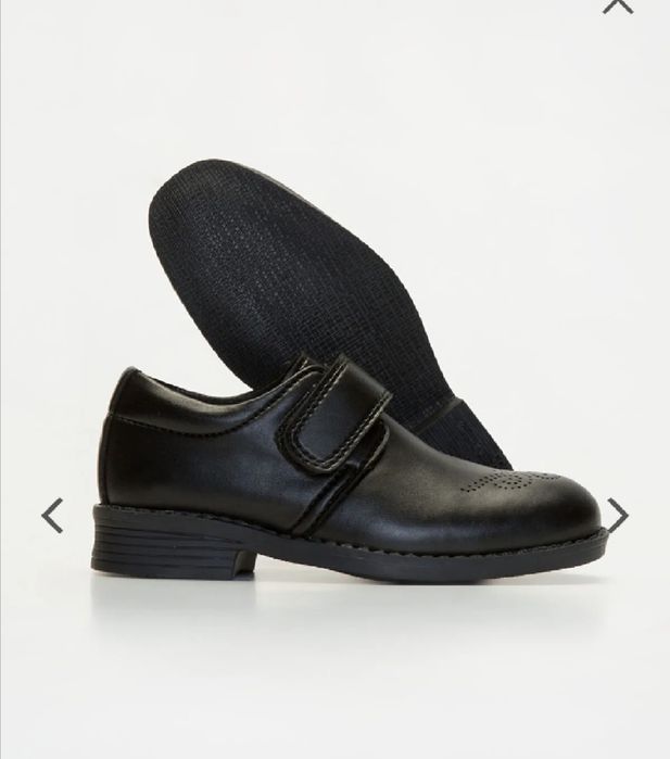 Туфли для мальчика 28 размер новые