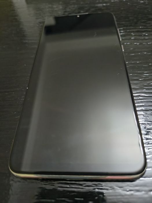 Vând telefon Huawei 30 Alb