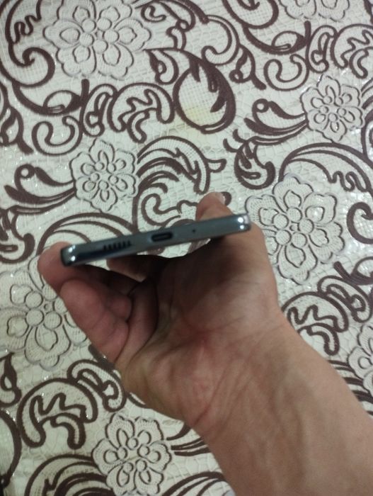 Samsung A73 sotiladi holati idial