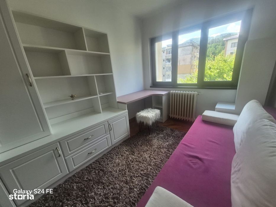 Apartament modern cu 3 camere de închiriat – Zona Mihai Eminescu — fotografia 3