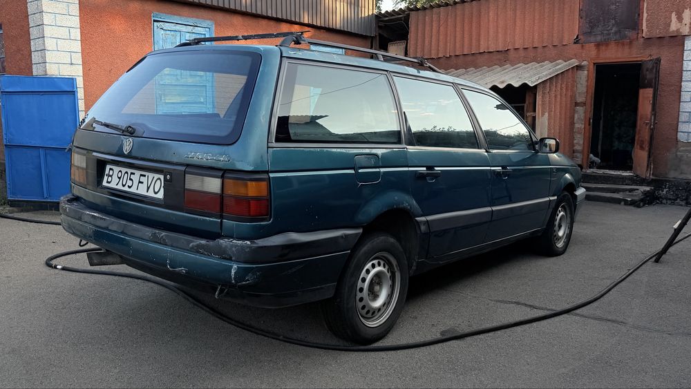 Volkswagen Passat B3 1991 г. В