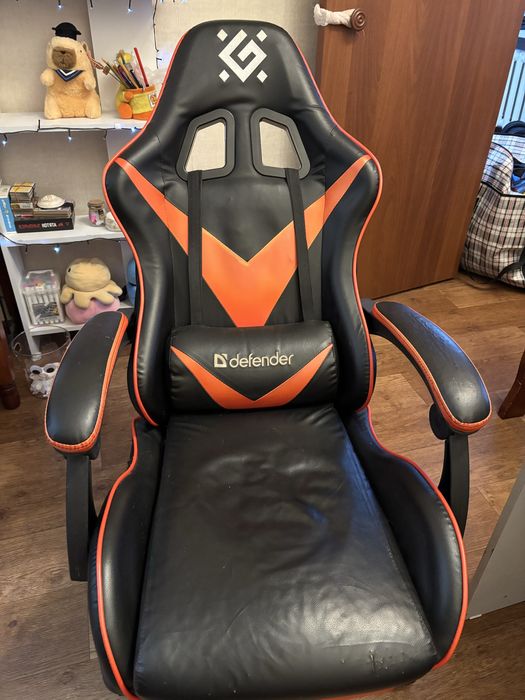 Продам игровое кресло