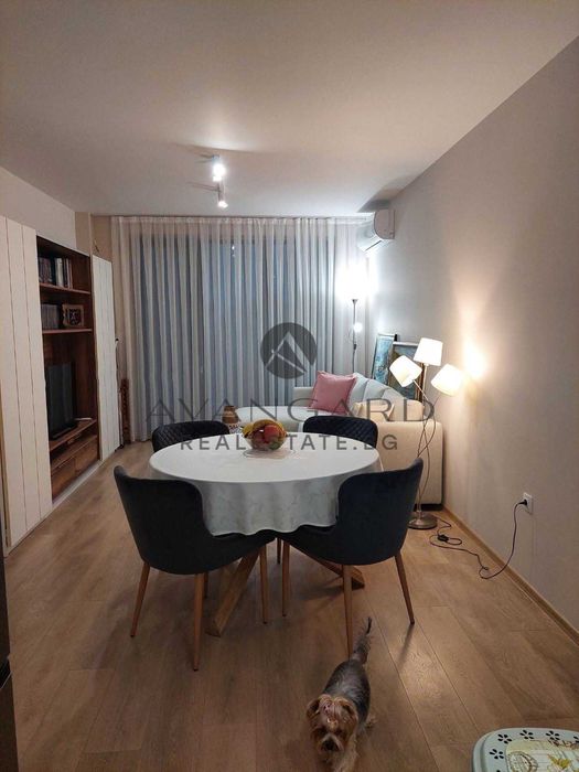 Продава се Двустаен апартамент в Пловдив, Център - 75 кв.м за 1387 €/кв.м - Снимка #2