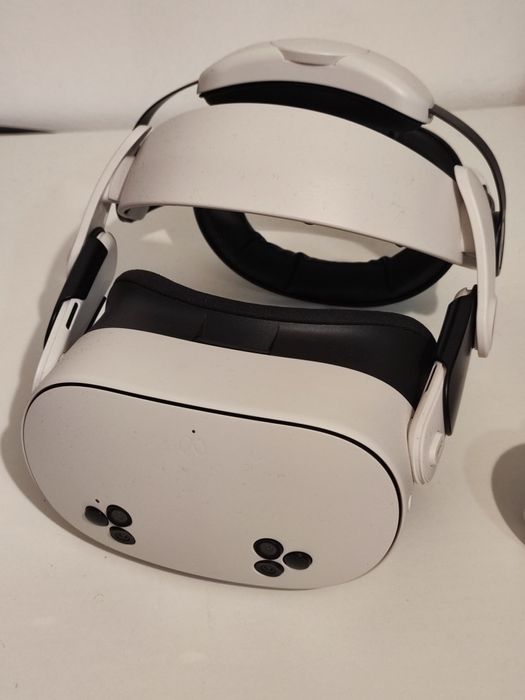 Meta Quest 3s + head strap