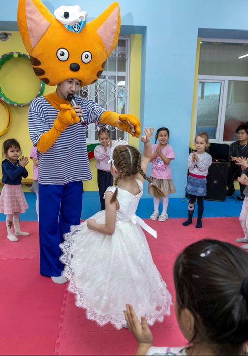 Нарядное платье для принцессы