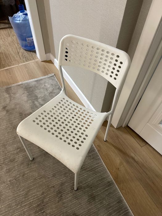 Набор из 4 стульев