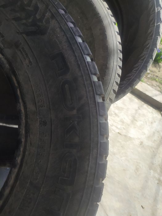 Продам пару 265/65/17