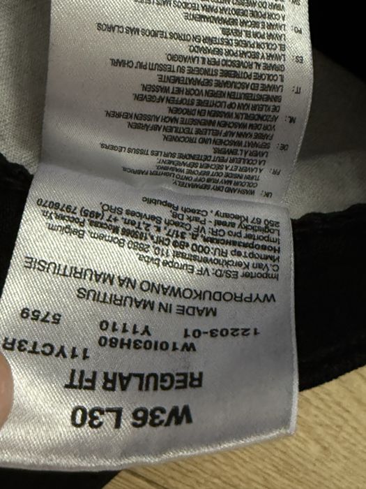 Blugi WRANGLER Regular Negru Barbati | Marime 36 x 30 (Talie 93 cm)