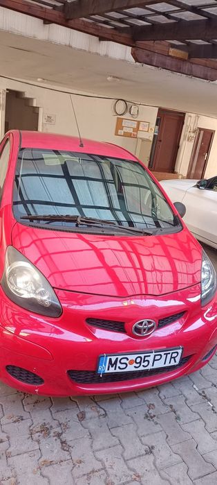 Toyota Aygo caroserie buna, culoare discreta