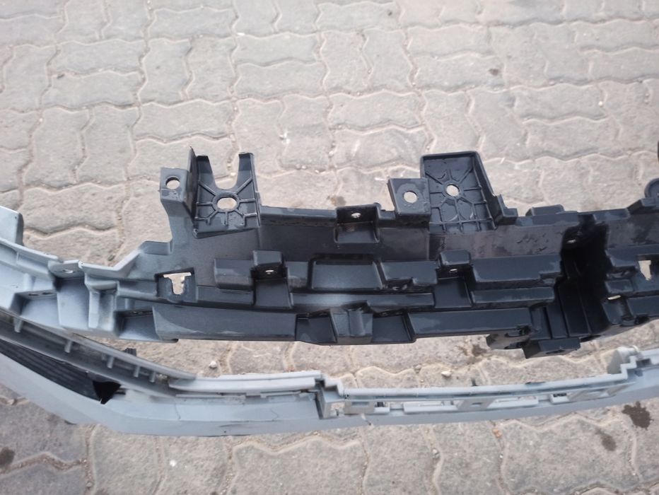 Продаётся бампер на changan  CS55 plus