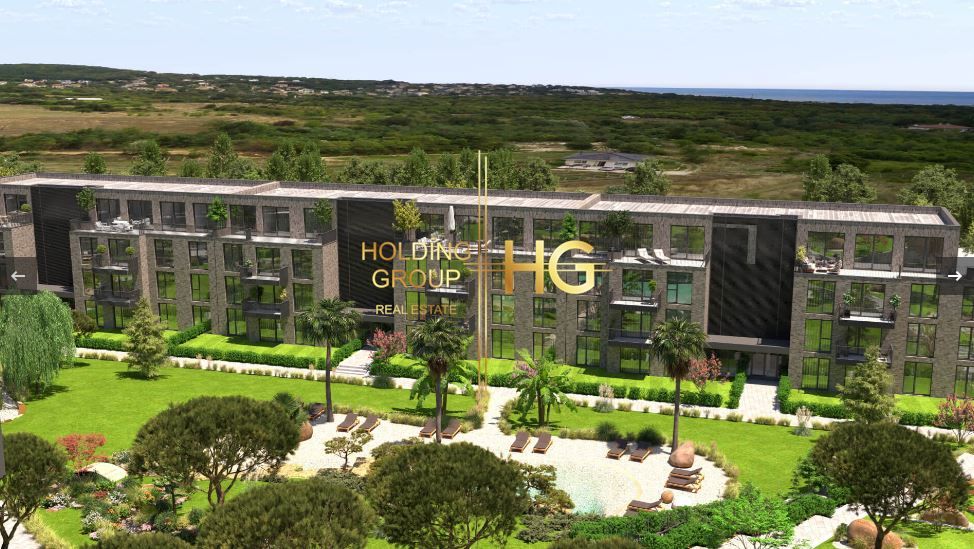 Продава се Четиристаен апартамент в к.к. Св.Св. Константин и Елена - 166 кв.м за 2200 €/кв.м - Снимка #7