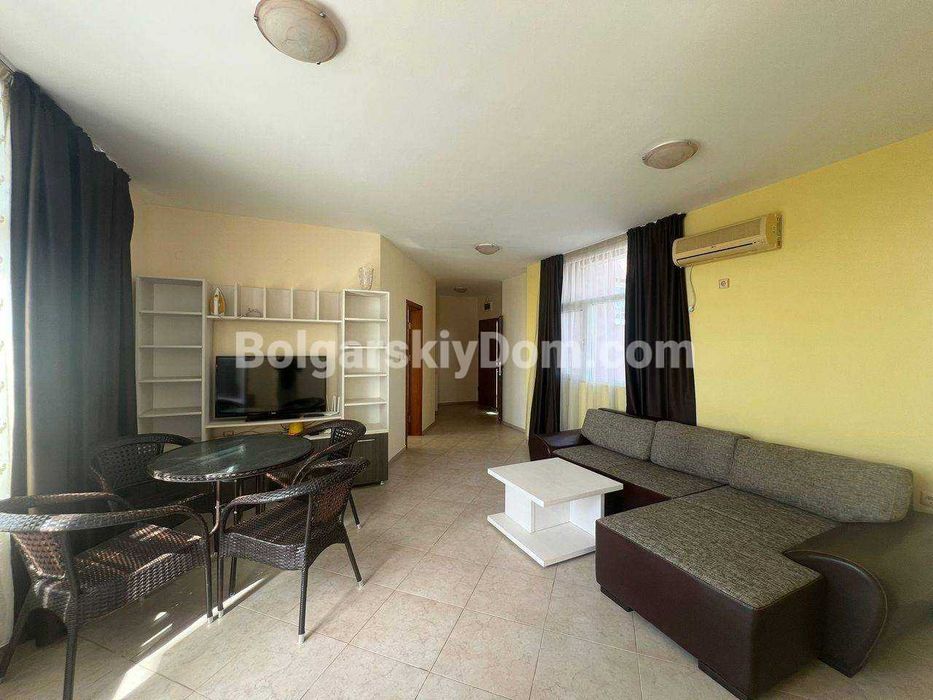 Двустаен апартамент в Пироп Сити, Слънчев бряг, ID 14685