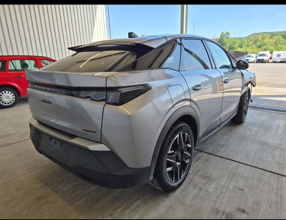 Peugeot 3008 2026 на части!!!