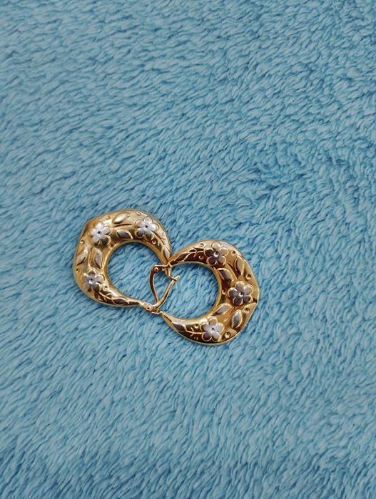 Золото продам 160000