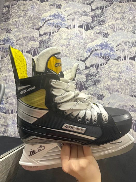 Продам Коньки астана