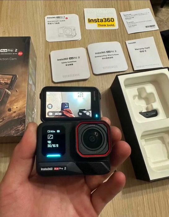 Insta360 Ace Pro 2 - новая, Leica 8K