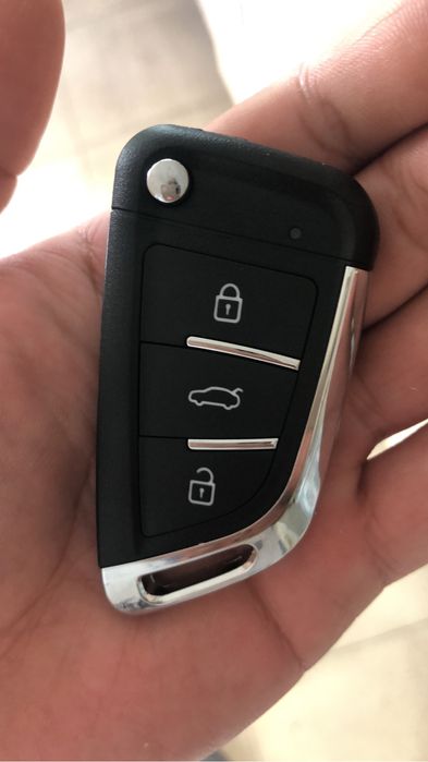 Chei Auto Multimarca Reparatii contacte Deblocari auto