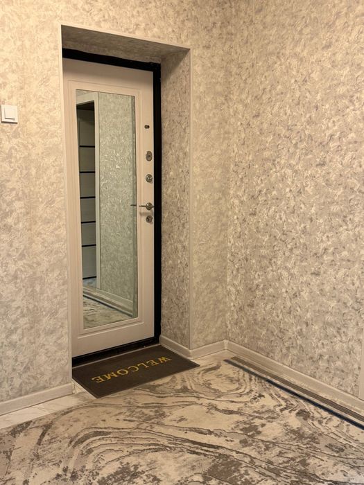 Аренда квартиры с хорошим ремонтом в центре города!