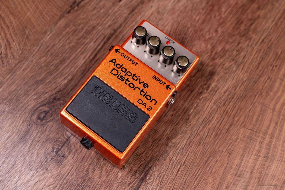 BOSS DA-2 Adaptive Distortion