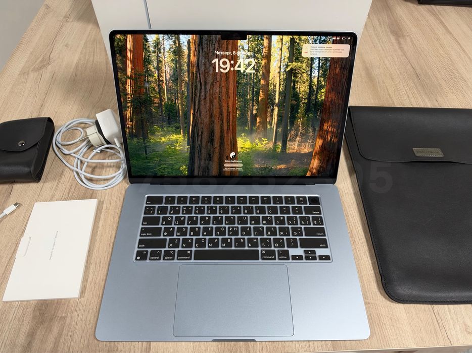 MacBook Air 15 inch