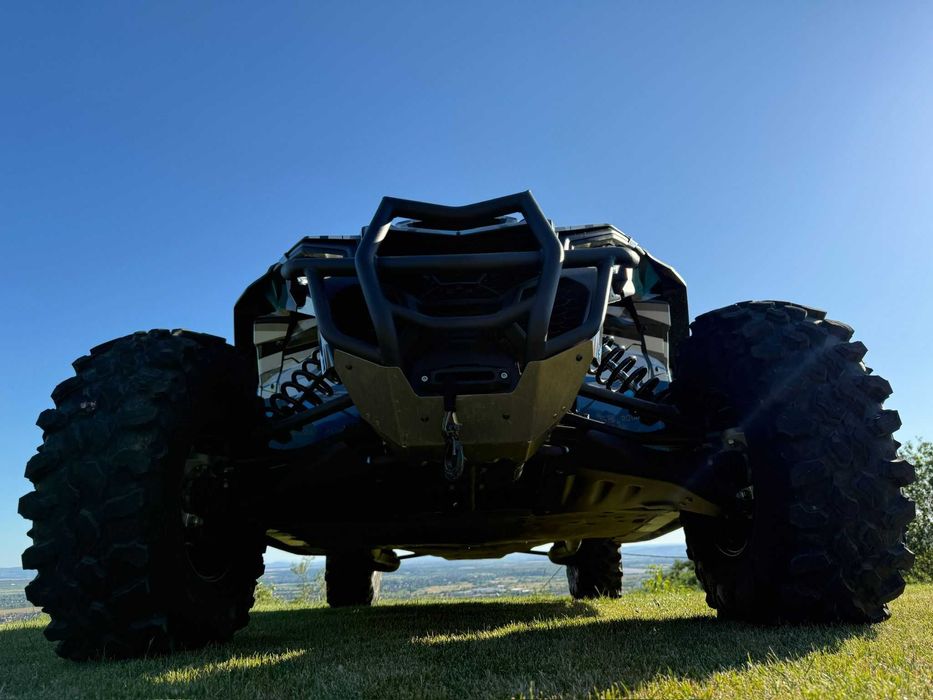 Can am maverick x3 turbo rr rc 200 cp